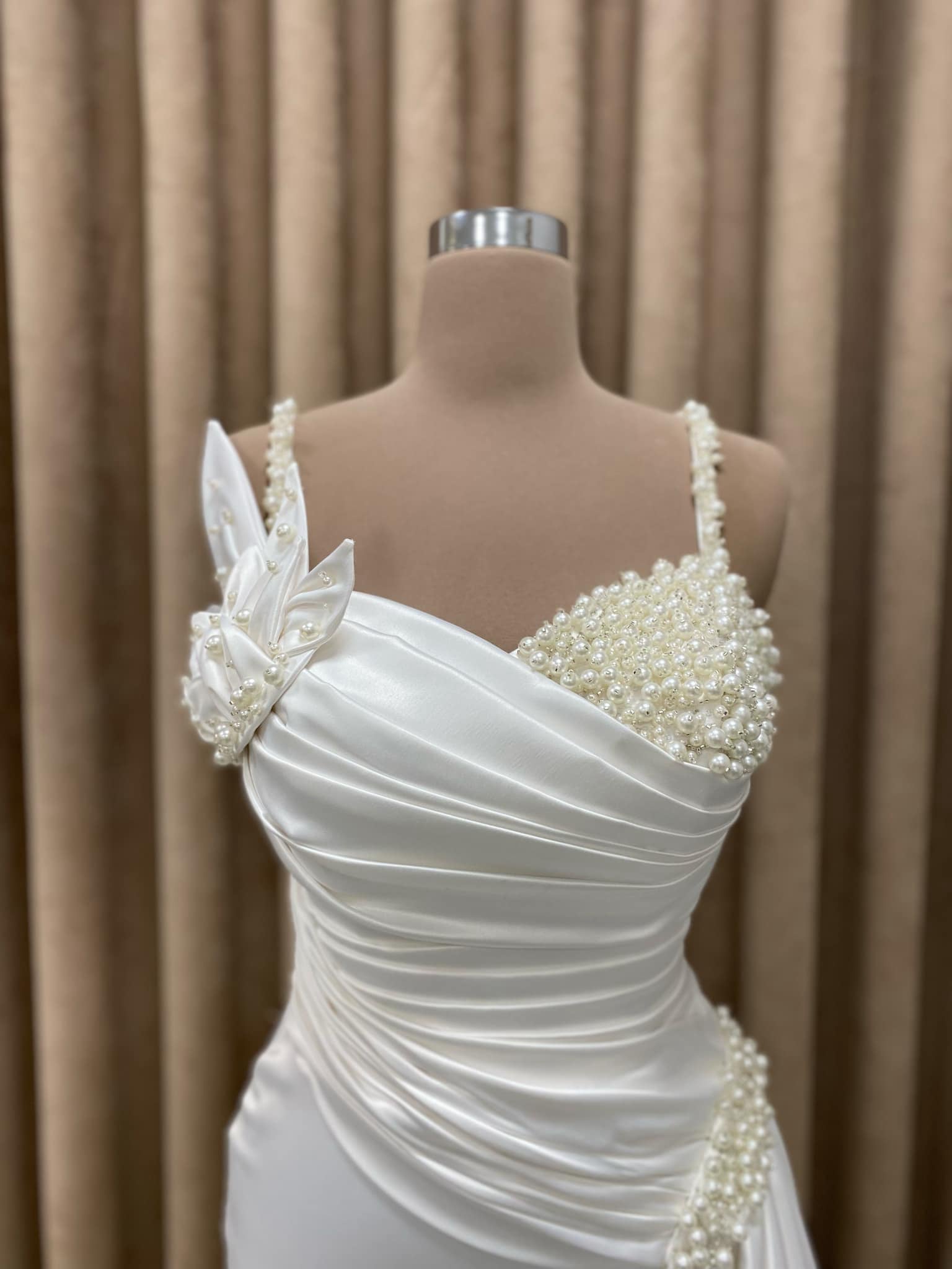 VELLAS DRESS